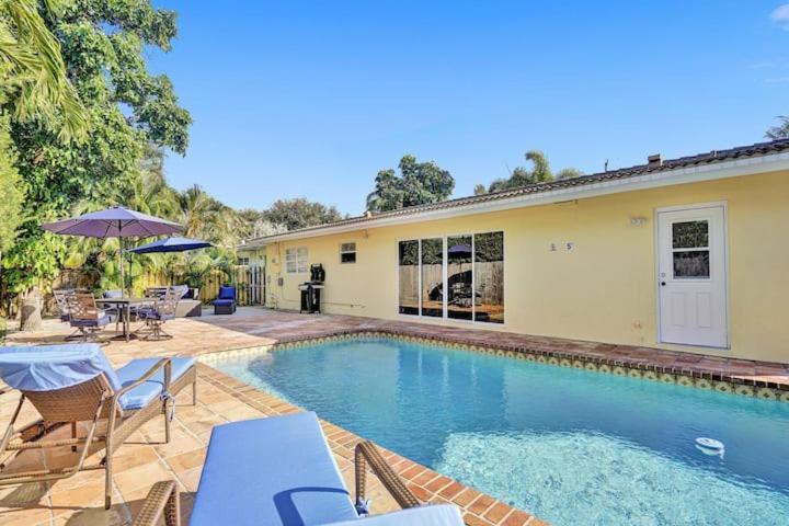 Beautiful 4 Bedrooms/Pool/Walk To Beach 데어필드 비치 외부 사진
