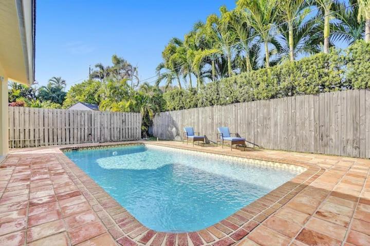 Beautiful 4 Bedrooms/Pool/Walk To Beach 데어필드 비치 외부 사진